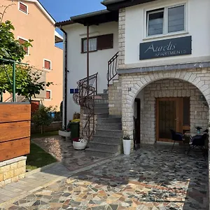 Aurelis Apartment